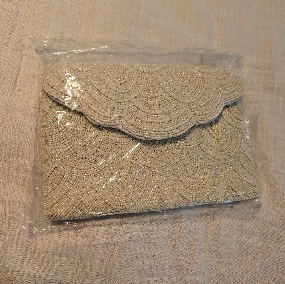 Bridal beaded clutch